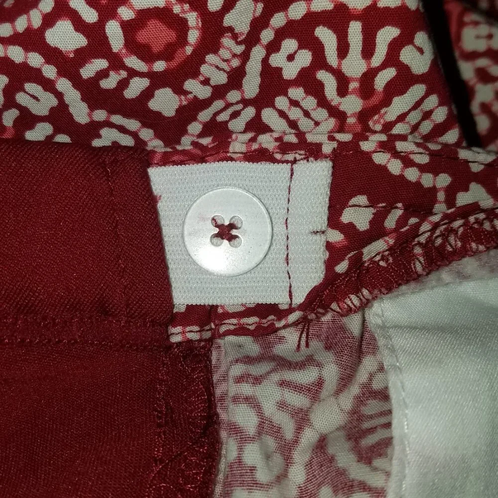 Old Navy Maternity Capri Pants Red White Size Medium Panel
